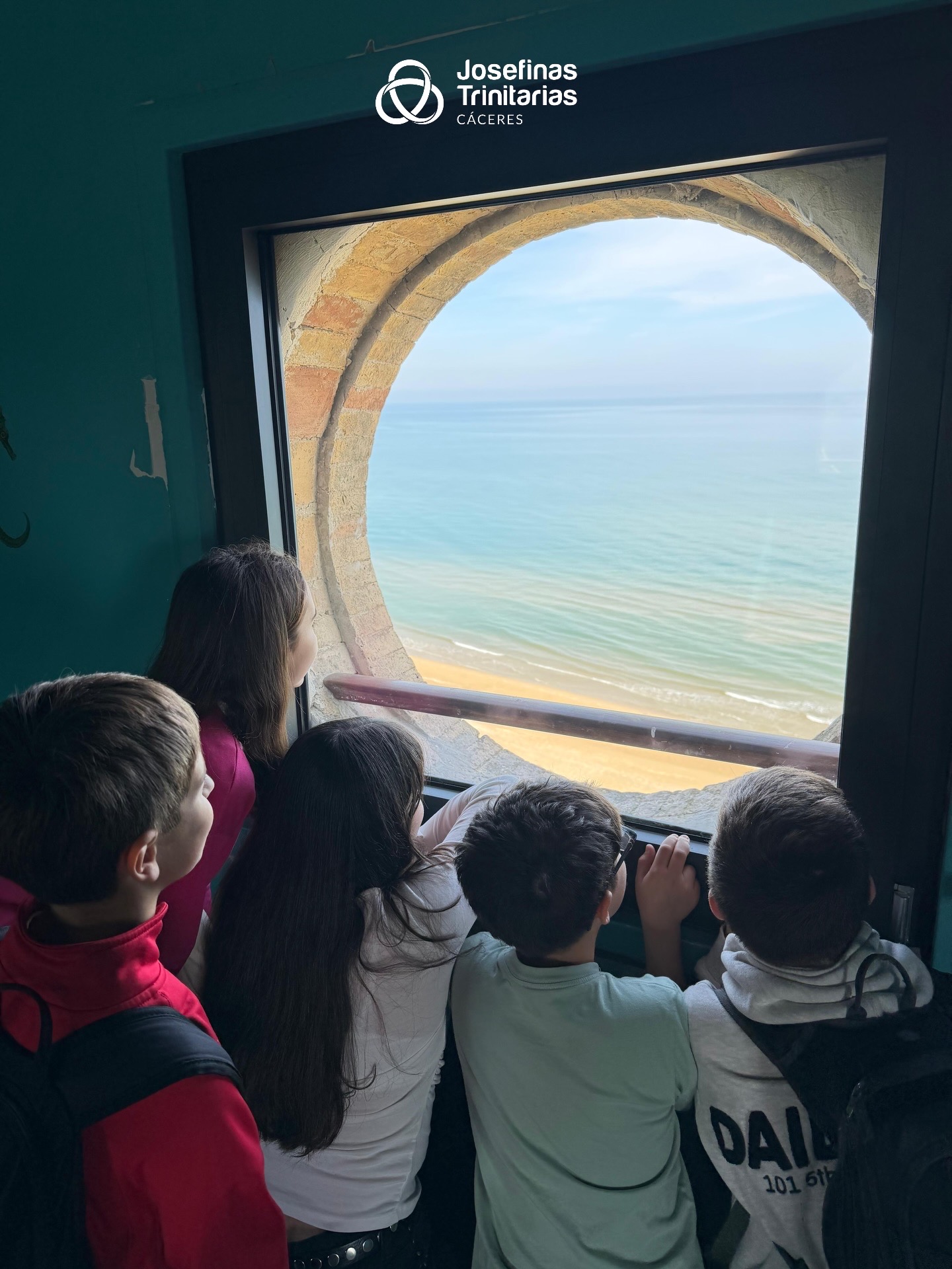 70D7C2DE B9B7 4253 BA58 3428F7839988